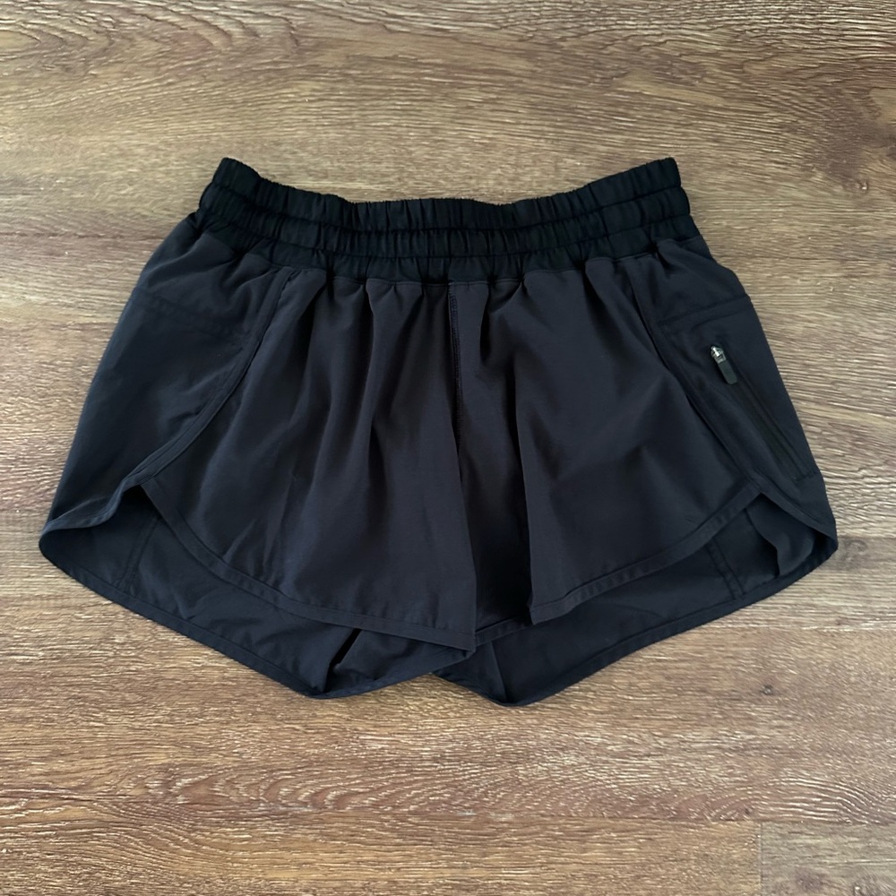 Lululemon Tracker IV Shorts